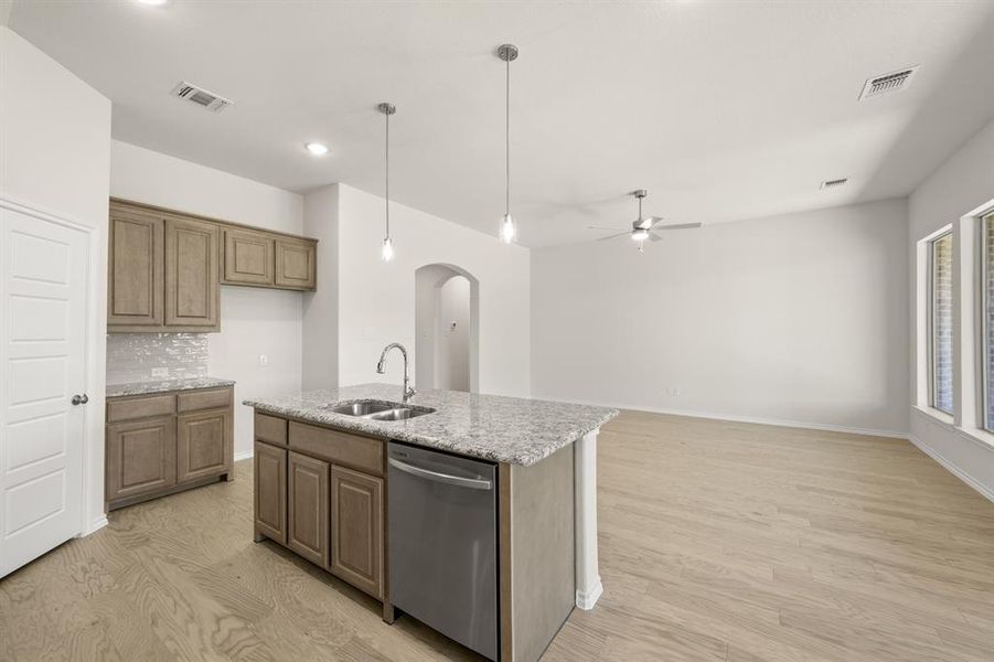 10352 Tapioca-  Kitchen-4