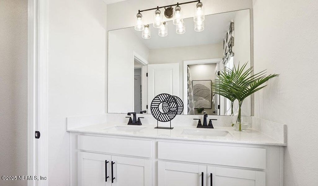 Close-up of interior finishes inside a home in , Jacksonville (Image 16). Close-up of interior finishes inside a home in , Jacksonville (Image 16).