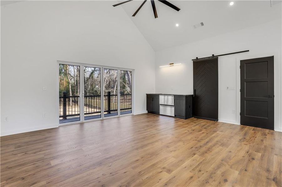 Spacious, unfurnished interior of a new home in , Atlanta (Image 23). Spacious, unfurnished interior of a new home in , Atlanta (Image 23).
