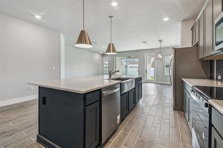 Furnished interior view inside a new home in The Peninsula at Rhodine Lake, Riverview (Image 18). Furnished interior view inside a new home in The Peninsula at Rhodine Lake, Riverview (Image 18).