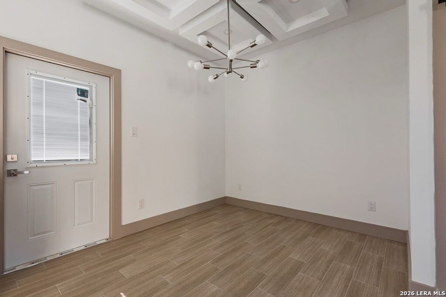 Spacious, unfurnished interior of a new home in , Eagle Pass (Image 27).