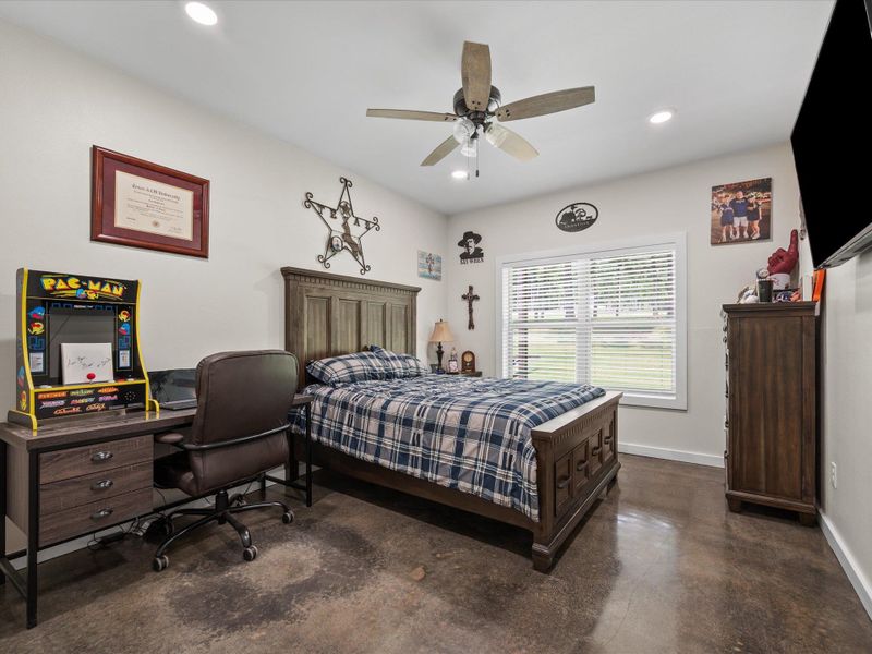 Furnished interior view inside a new home in , Centerville (Image 12).