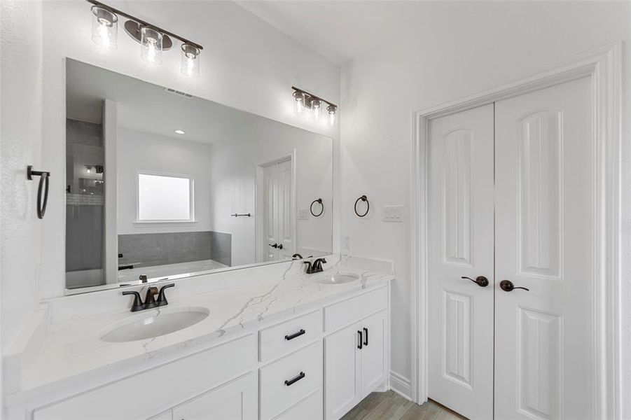 Furnished interior view inside a new home in , Greenville (Image 14).