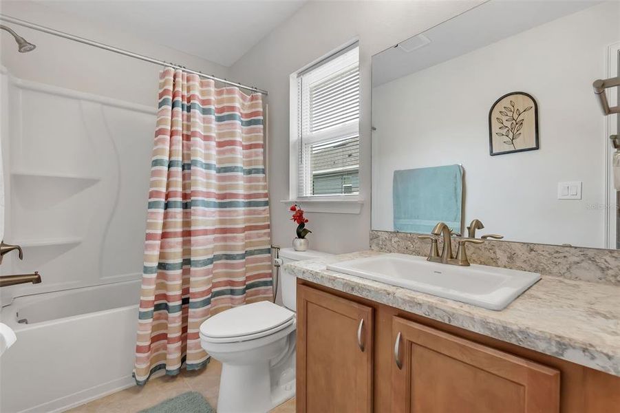 Furnished interior view inside a new home in Citrus Landing, Davenport (Image 10).