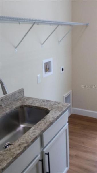 Furnished interior view inside a new home in , Orange City (Image 11).