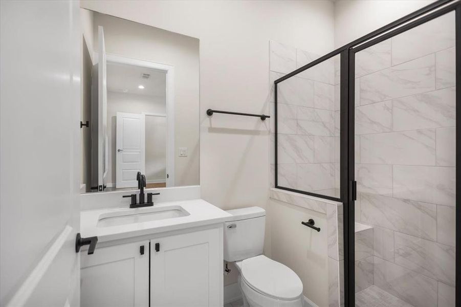 Furnished interior view inside a new home in , Mineola (Image 8).