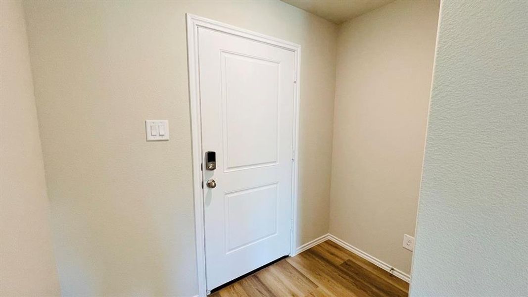 Spacious, unfurnished interior of a new home in Sunnycreek, Crowley (Image 16). Spacious, unfurnished interior of a new home in Sunnycreek, Crowley (Image 16).