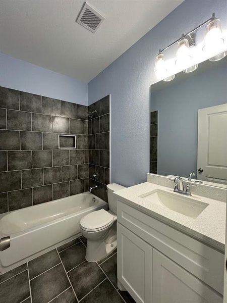 Furnished interior view inside a new home in , Fort Worth (Image 4). Furnished interior view inside a new home in , Fort Worth (Image 4).