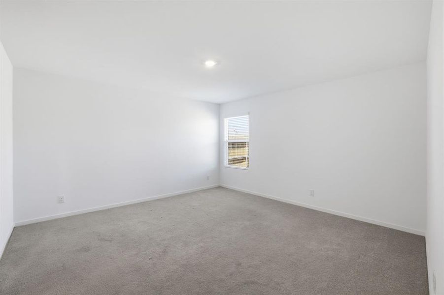 Spacious, unfurnished interior of a new home in Falcon Heights, Forney (Image 21).