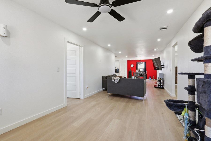 Furnished interior view inside a new home in , Dale (Image 16).