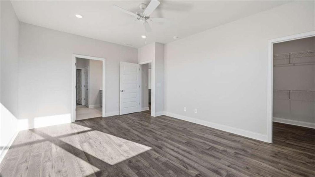 Spacious, unfurnished interior of a new home in Oak Ridge Meadows - Active Adult, Locust Grove (Image 12). Spacious, unfurnished interior of a new home in Oak Ridge Meadows - Active Adult, Locust Grove (Image 12).
