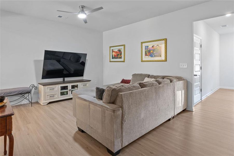 Furnished interior view inside a new home in , Cartersville (Image 5).