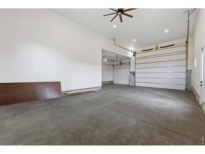 Spacious, unfurnished interior of a new home in , Berthoud (Image 38).