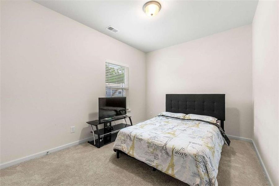 Furnished interior view inside a new home in , Dallas (Image 18).