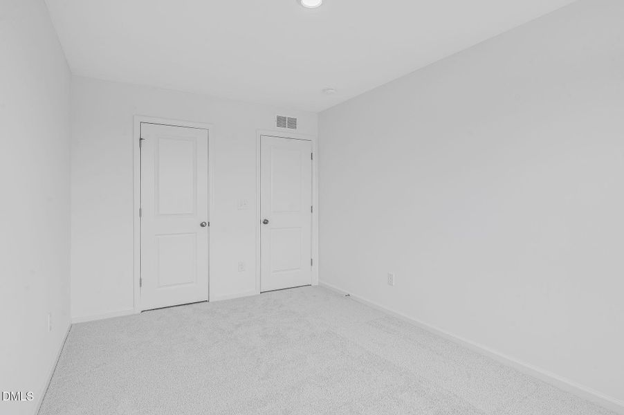 SUN_CaitlinCrossing_Pic_Cameron-22