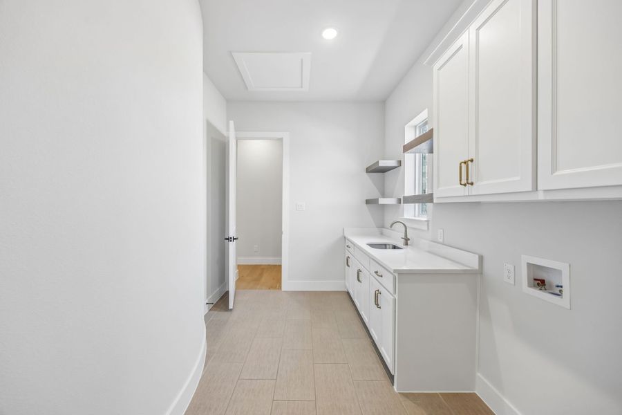 Furnished interior view inside a new home in StarView, Prosper (Image 12). Furnished interior view inside a new home in StarView, Prosper (Image 12).
