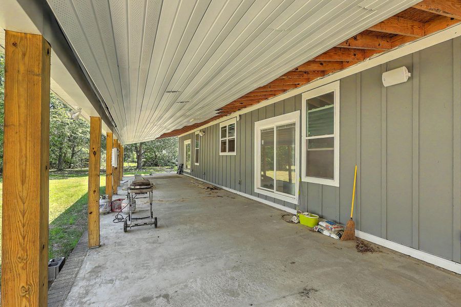 Exterior details and patio area of a home in , Moncks Corner (Image 29).