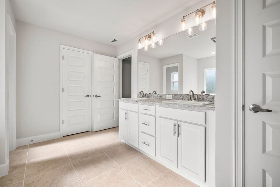 Representative furnished interior of a home built from the 3000 by Adams Homes in Veria, Oak Hill (Image 8). Representative furnished interior of a home built from the 3000 by Adams Homes in Veria, Oak Hill (Image 8).