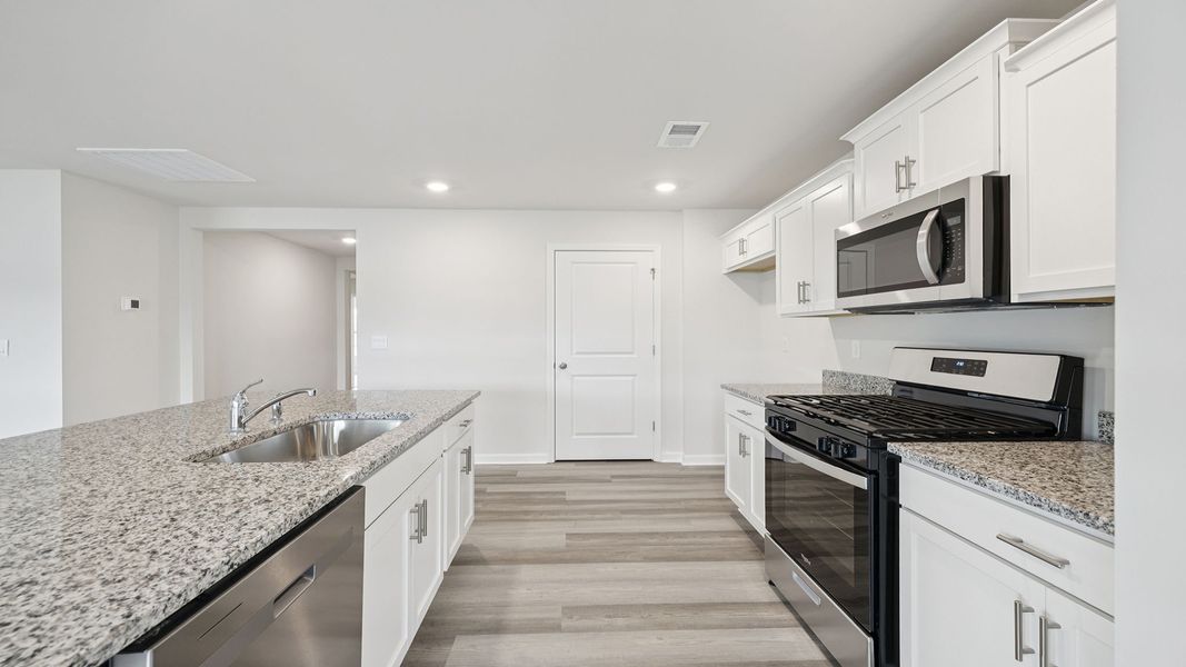 Furnished interior view inside a new home in Cascade Point, Seneca (Image 8).