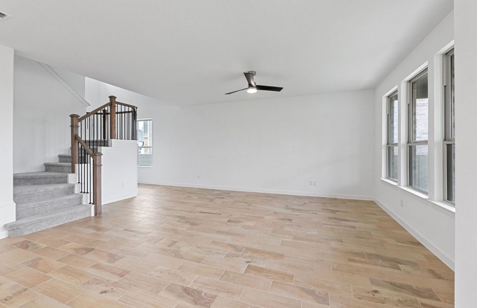 Spacious, unfurnished interior of a new home in Wolf Ranch, Georgetown (Image 33). Spacious, unfurnished interior of a new home in Wolf Ranch, Georgetown (Image 33).