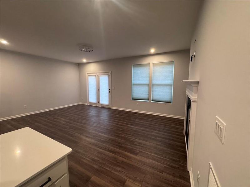 Spacious, unfurnished interior of a new home in , Atlanta (Image 19).