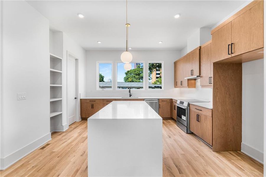 Furnished interior view inside a new home in , Atlanta (Image 14).