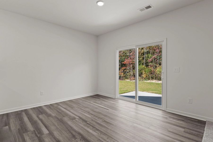 Representative unfurnished interior of a home built from the Solstice by Starlight Homes in Casteel, Bethlehem (Image 16).