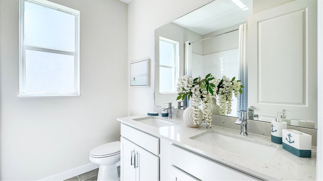 1612 Camelia Bath2 F1