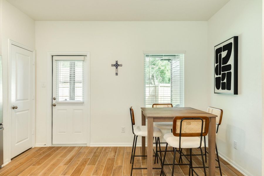 Furnished interior view inside a new home in Columbia Lakes, West Columbia (Image 15).