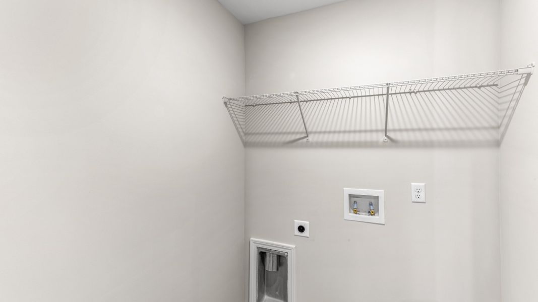 Image 25 of a home in Savannah Highlands.