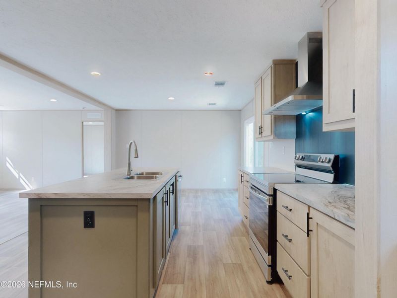Furnished interior view inside a new home in , Keystone Heights (Image 17).
