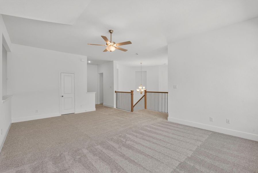 Spacious, unfurnished interior of a new home in Colton, Montgomery (Image 24).