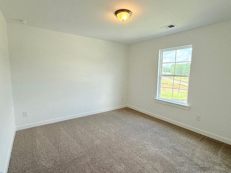 Spacious, unfurnished interior of a new home in Westlyn, Winder (Image 14).