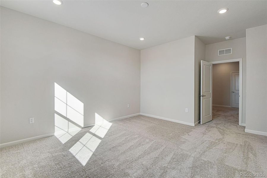 Spacious, unfurnished interior of a new home in , Arvada (Image 27). Spacious, unfurnished interior of a new home in , Arvada (Image 27).