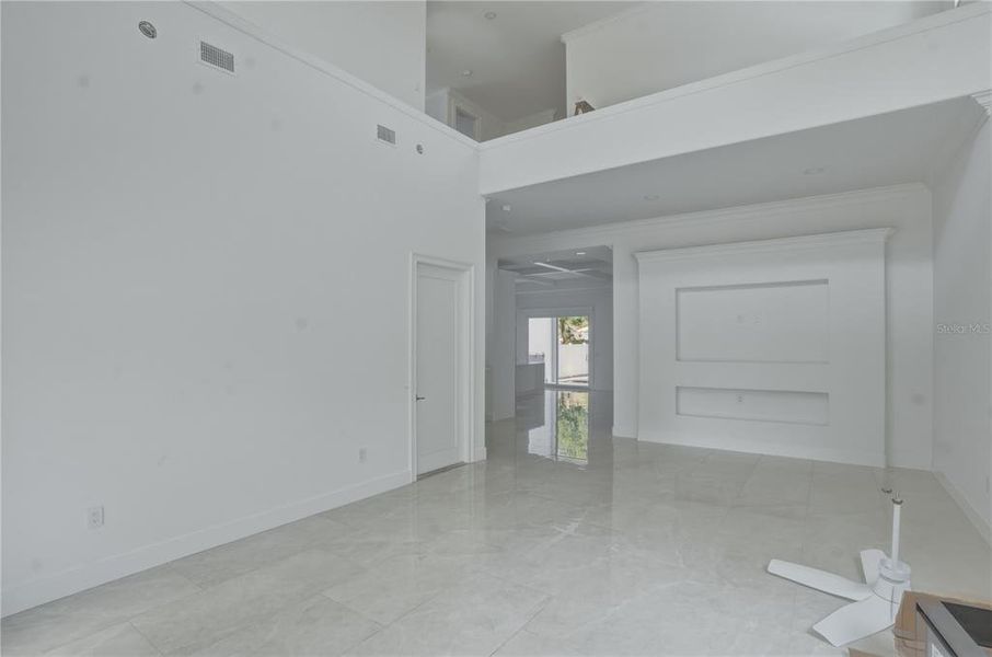 Spacious, unfurnished interior of a new home in , Safety Harbor (Image 14).