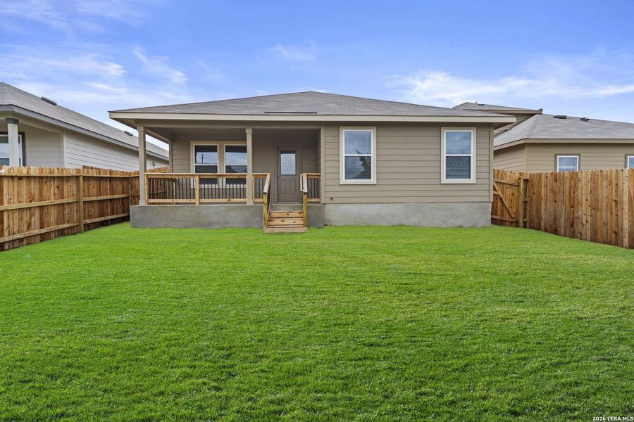 Exterior details and patio area of a home in Brookstone Creek, San Antonio (Image 3).
