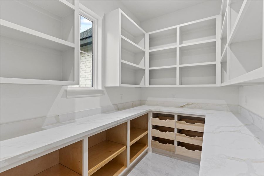 Spacious, unfurnished interior of a new home in , Dayton (Image 36).