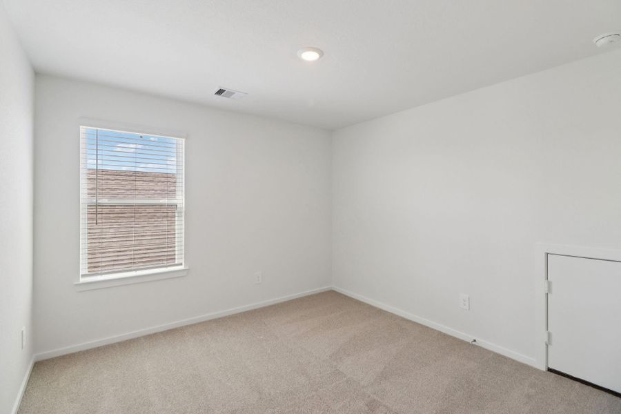 Spacious, unfurnished interior of a new home in Sanford Farms - Premier Series, Waller (Image 20).