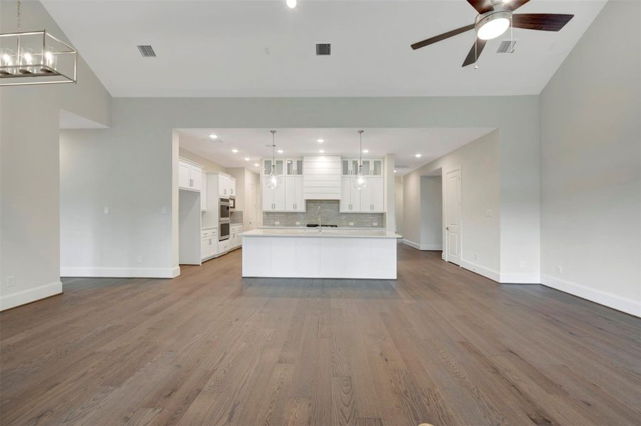 Spacious, unfurnished interior of a new home in The Woodlands Hills 70’, Willis (Image 15).