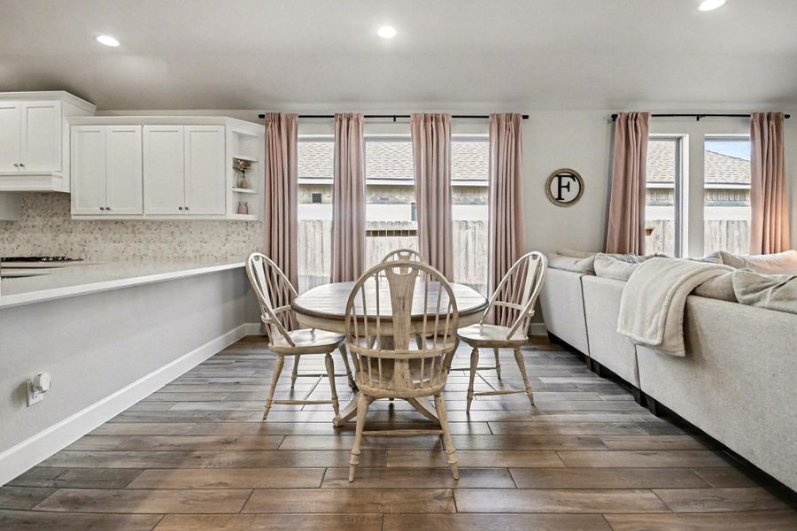 Furnished interior view inside a new home in Riceland 50', Mont Belvieu (Image 13). Furnished interior view inside a new home in Riceland 50', Mont Belvieu (Image 13).