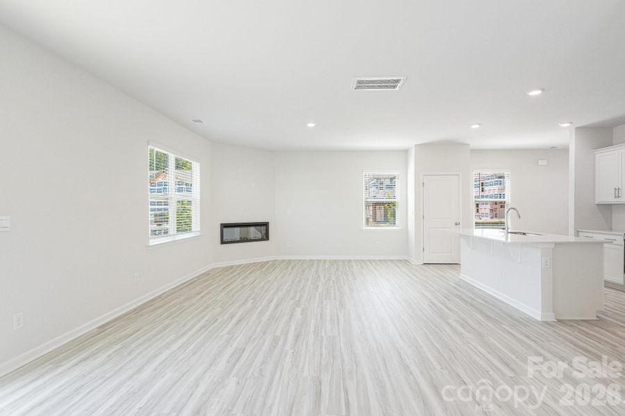 Spacious, unfurnished interior of a new home in Fergus Crossing, York (Image 26). Spacious, unfurnished interior of a new home in Fergus Crossing, York (Image 26).