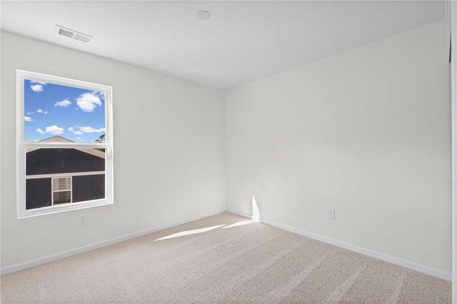 Spacious, unfurnished interior of a new home in Sage Woods, Dallas (Image 30).