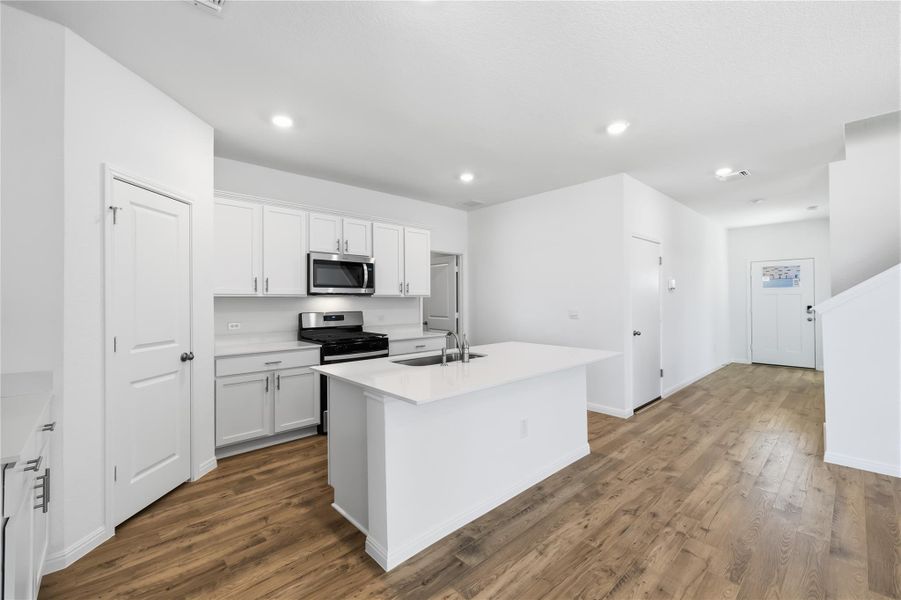 Furnished interior view inside a new home in Rosenbusch Ranch, Leander (Image 6).
