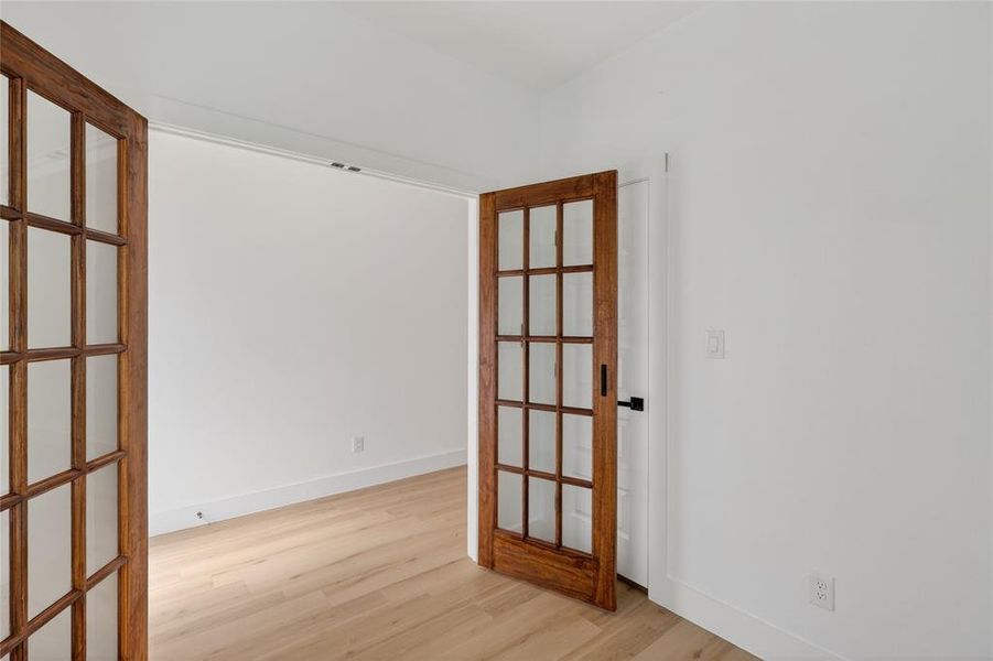 Spacious, unfurnished interior of a new home in , Mabank (Image 20). Spacious, unfurnished interior of a new home in , Mabank (Image 20).
