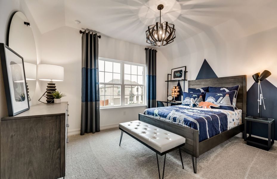 Representative furnished interior of a home built from the Wheeler by Pulte Homes in Wellington, Fort Worth (Image 14).