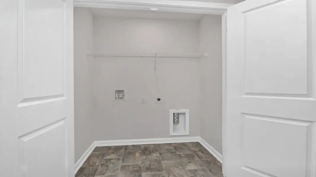 Spacious, unfurnished interior of a new home in Hunter's Branch Townhomes, Hopkins (Image 19).