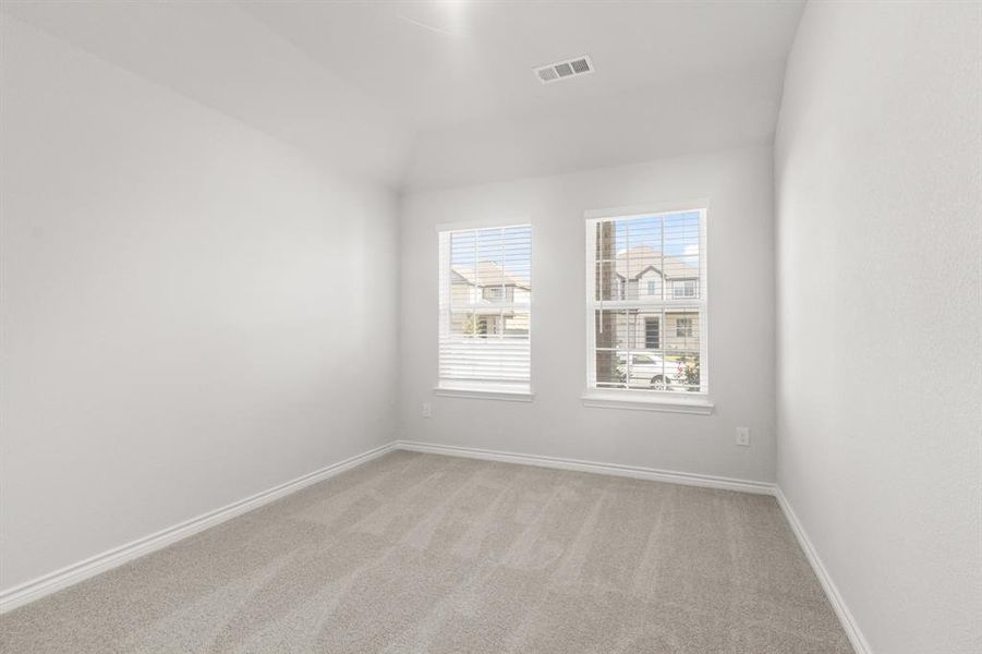 Spacious, unfurnished interior of a new home in Retreat at Fossil Creek, Fort Worth (Image 8). Spacious, unfurnished interior of a new home in Retreat at Fossil Creek, Fort Worth (Image 8).