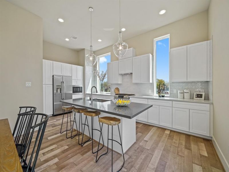 Image 6 of a home in Allura At Val Verde.