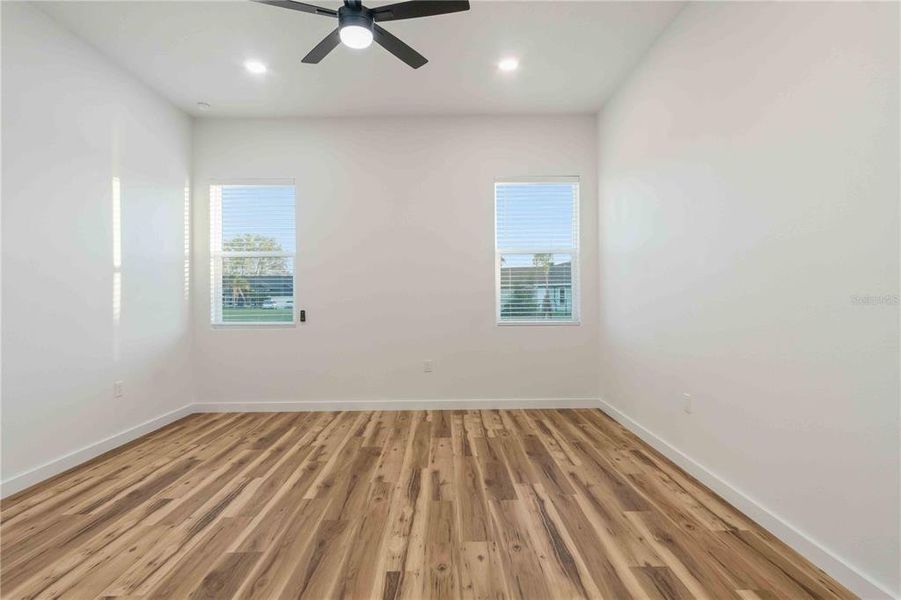Spacious, unfurnished interior of a new home in , Punta Gorda (Image 47).