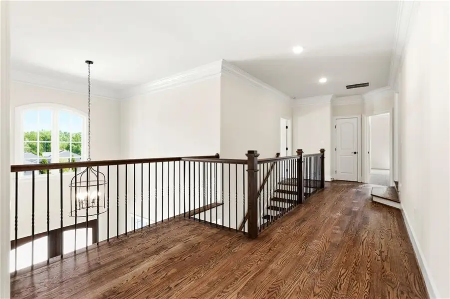 Image 23 of a home in .